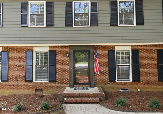 Photo 2 of Single family home for sale at 608 Se Maynard Rd, Cary, NC 27511 | MLS# 10183758 | Listing updated on 2026-09-18