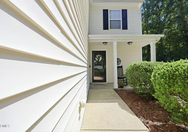 Photo 4 of Single family home for sale at 2903 Forrestal Dr, Durham, NC 27703 | MLS# 10183774 | Listing updated on 2026-09-18