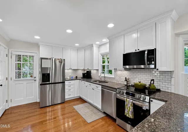 Photo 2 of Sale Pending at 6201 Bramblewood Dr, Raleigh, NC 27612 | MLS# 10185969 | Listing updated on 2026-09-09