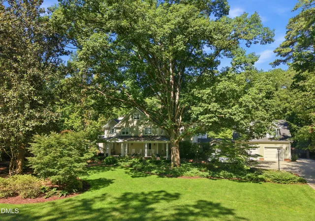 2nd image of 908 Greenwood Rd, Chapel Hill, NC 27514 | MLS# 10185062