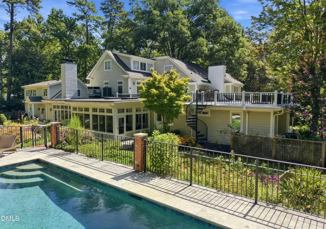 Photo 3 of Sale Pending at 908 Greenwood Rd, Chapel Hill, NC 27514 | MLS# 10185062 | Listing updated on 2026-09-23