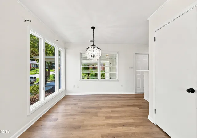 Photo 4 of Single family home for sale at 815 Scott St, Burlington, NC 27215 | MLS# 10183859 | Listing updated on 2026-09-10
