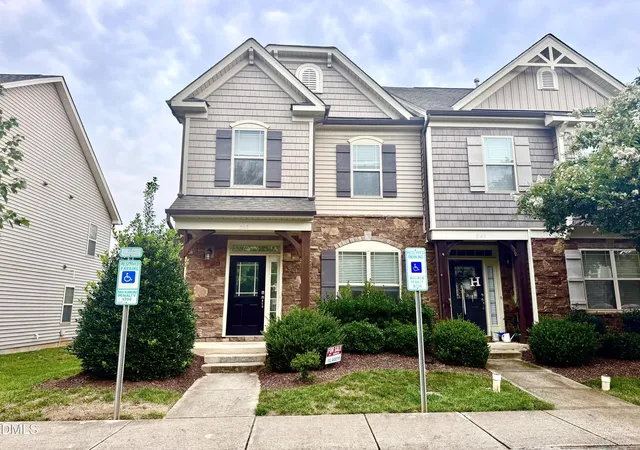 Townhouse for sale at 545 Matheson Pl, Cary, NC 27511 | MLS# 10183821