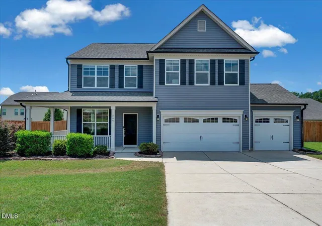 Photo 1 of Single family home for sale at 809 Willow Tower Ct, Rolesville, NC 27571 | MLS# 10183802 | Listing updated on 2026-08-21
