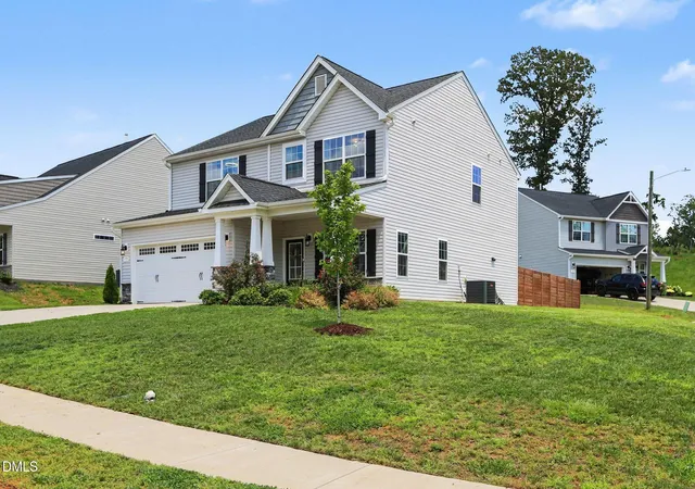 Photo 2 of Single family home for sale at 1725 Langlais Dr, Graham, NC 27253 | MLS# 10183795 | Listing updated on 2026-09-20