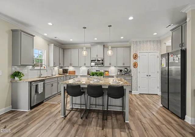 Photo 3 of Single family home for sale at 1725 Langlais Dr, Graham, NC 27253 | MLS# 10183795 | Listing updated on 2026-09-20
