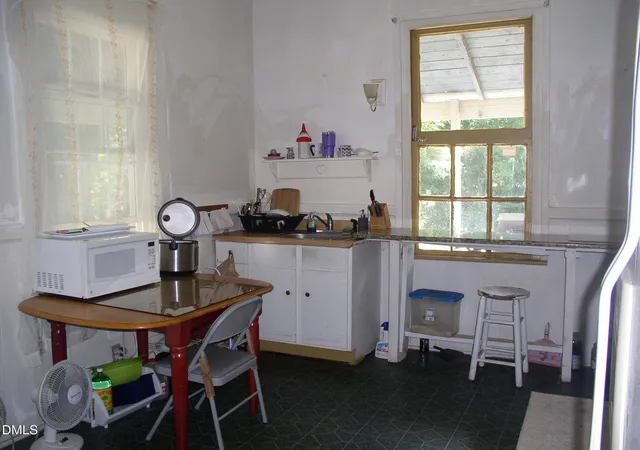 4th image of 332 Rowland St, Henderson, NC 27536 | MLS# 10184041