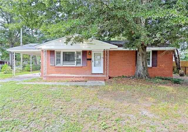 1st image of 1814 Wayne Ln, Fayetteville, NC 28304 | MLS# 766808