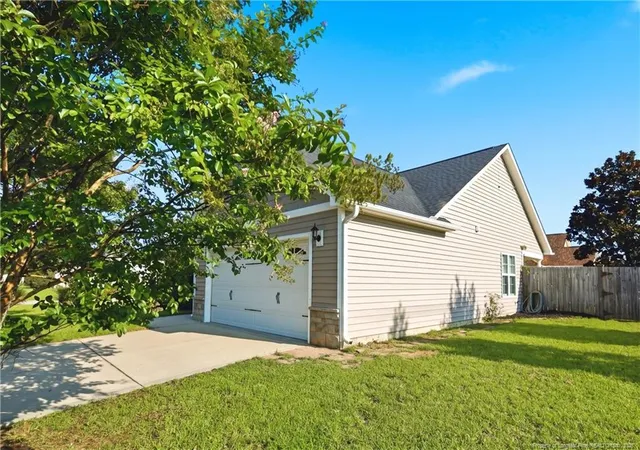 Photo 3 of Single family home for sale at 675 Hogart St, Raeford, NC 28376 | MLS# 766907 | Listing updated on 2026-09-03