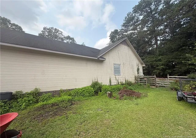 Photo 14 of Sale Pending at 145 Cornwallis Ct, Raeford, NC 28376 | MLS# 766964 | Listing updated on 2026-08-30