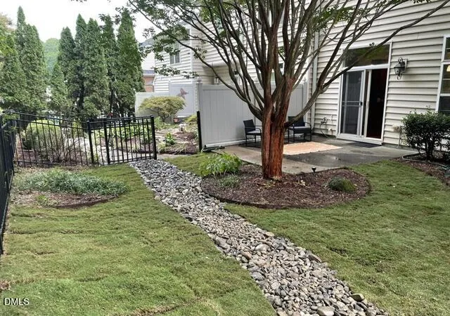Photo 3 of Townhouse for sale at 13304 Ashford Park Dr, Raleigh, NC 27613 | MLS# 10184304 | Listing updated on 2026-10-21