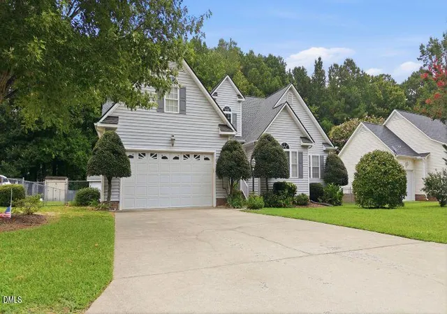 Photo 2 of Single family home for sale at 3532 Shadow Ridge Rd N, Wilson, NC 27896 | MLS# 10184782 | Listing updated on 2026-09-05