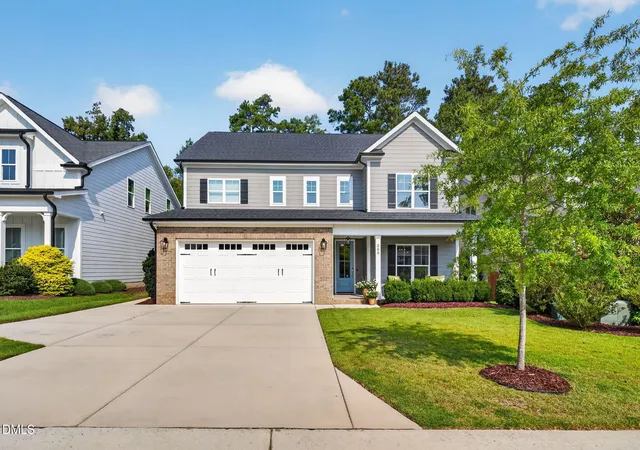 Photo 2 of Single family home for sale at 260 Ransfield Ln, Fuquay Varina, NC 27526 | MLS# 10186355 | Listing updated on 2026-08-31