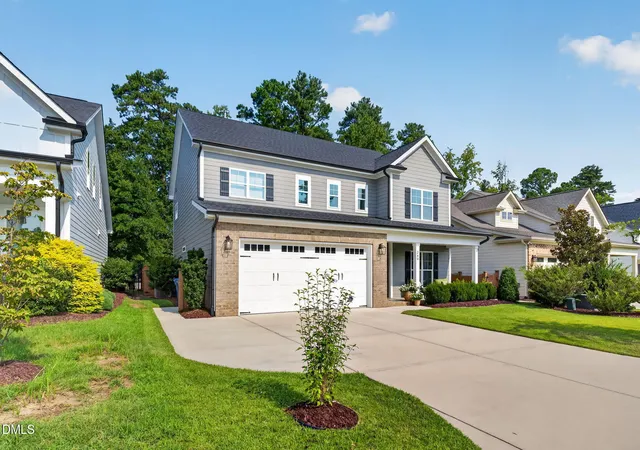 Photo 3 of Single family home for sale at 260 Ransfield Ln, Fuquay Varina, NC 27526 | MLS# 10186355 | Listing updated on 2026-08-31