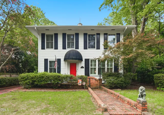 Photo 2 of Sale Pending at 1209 Hilltop Ave, Fayetteville, NC 28305 | MLS# 10183766 | Listing updated on 2026-08-04