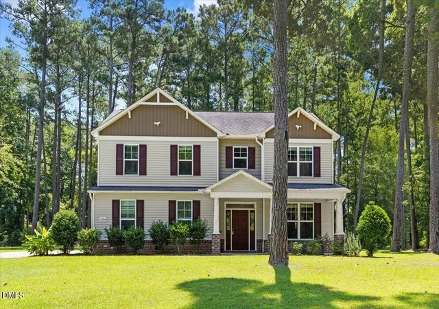 2nd image of 2304 Granville Dr, Goldsboro, NC 27530 | MLS# 10183781