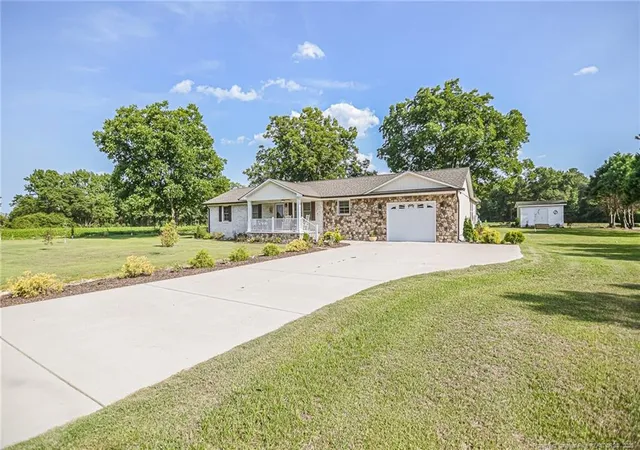 Photo 3 of Sale Pending at 369 Naylor School Rd, Roseboro, NC 28382 | MLS# 766931 | Listing updated on 2026-08-14