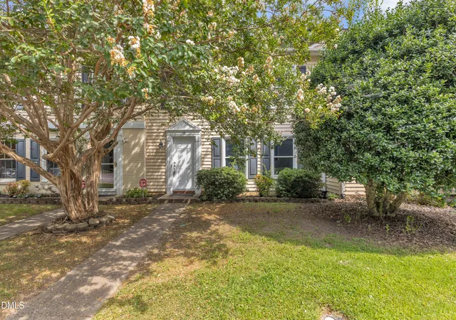 1st image of 12 Patriot Cir, Durham, NC 27704 | MLS# 10183790