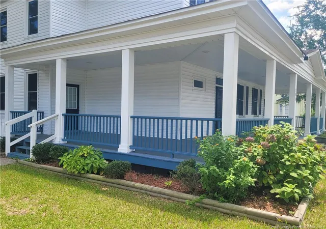 Photo 2 of Single family home for sale at 708 N Cedar St, Lumberton, NC 28358 | MLS# 766994 | Listing updated on 2026-08-02