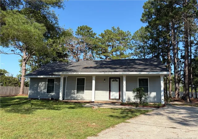 Photo 2 of Single family home for sale at 5811 Paragon Point, Hope Mills, NC 28348 | MLS# 766913 | Listing updated on 2026-09-03