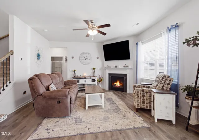Photo 2 of Single family home for sale at 1197 Green Vista Way, Graham, NC 27253 | MLS# 10183815 | Listing updated on 2026-10-07