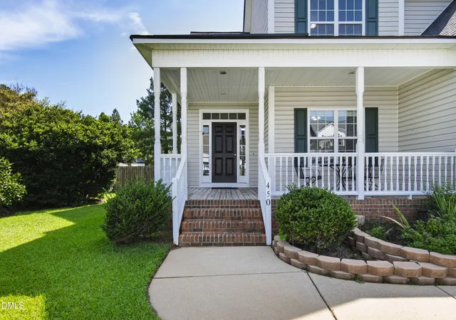 2nd image of 450 Windgate Dr, Clayton, NC 27527 | MLS# 10183940