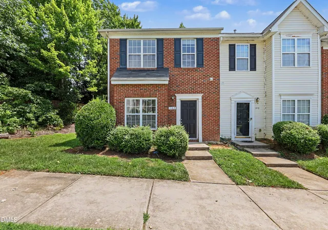 1st image of 142 Queensberry Ct, Greensboro, NC 27405 | MLS# 10186018