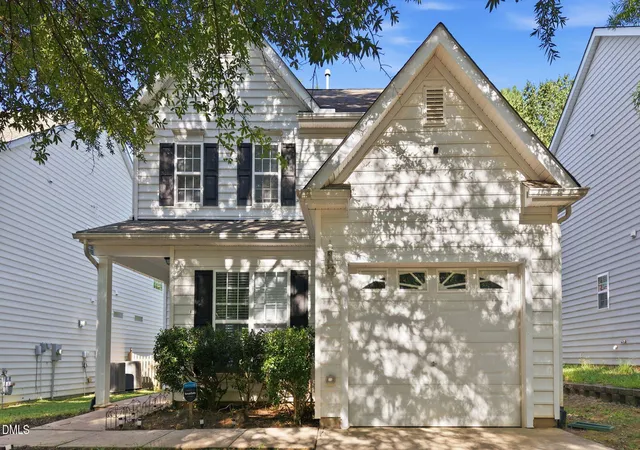 2nd image of 8405 Whisper Ridge Pl, Raleigh, NC 27613 | MLS# 10183857