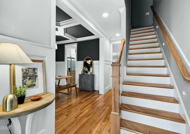 Photo 4 of Sale Pending at 542 Walnut St, Cary, NC 27511 | MLS# 10184401 | Listing updated on 2026-09-21