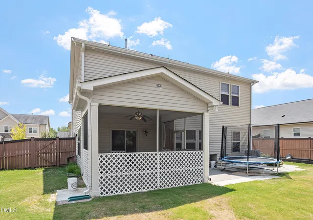3rd image of 3433 Longleaf Estates Dr, Raleigh, NC 27616 | MLS# 10185922
