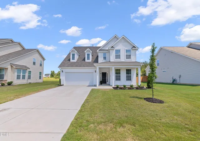Photo 2 of Single family home for sale at 116 Hay Fld Dr, Lillington, NC 27546 | MLS# 10183911 | Listing updated on 2026-09-26