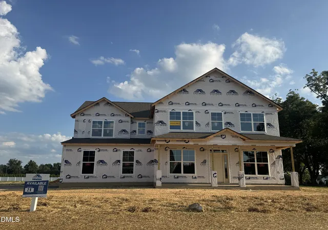 Photo 1 of Sale Pending at 22 Sage Ln, Four Oaks, NC 27524 | MLS# 10183907 | Listing updated on 2026-09-08