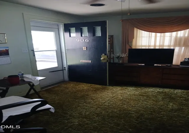 2nd image of 904 N Mckay Ave, Dunn, NC 28334