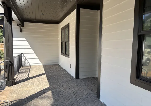 Photo 1 of Single family home for sale at 514 S Harrison Ave, Cary, NC 27511 | MLS# 10183957 | Listing updated on 2026-09-16