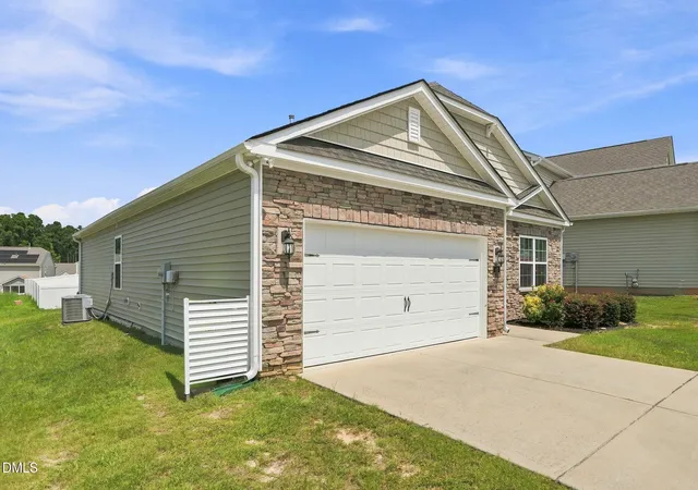 Photo 3 of Single family home for sale at 80 Purple Tr, Clayton, NC 27527 | MLS# 10187172 | Listing updated on 2026-09-28