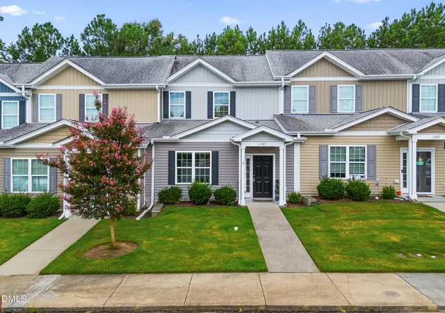 1st image of 1567 Quail Cir, Creedmoor, NC 27522 | MLS# 10184560