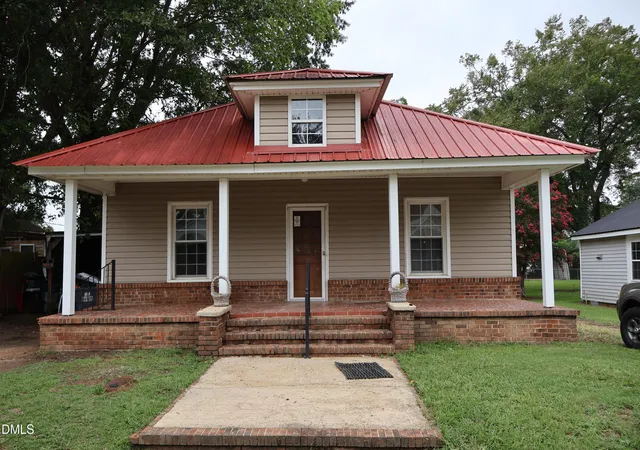 1st image of 106 3rd St, Erwin, NC 28339 | MLS# 10184317