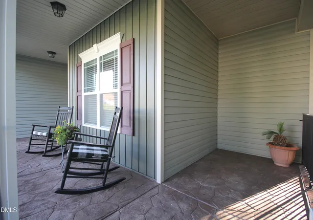 Photo 4 of Single family home for sale at 17 High Ridge Ct, Willow Spring, NC 27592 | MLS# 10183934 | Listing updated on 2026-09-14