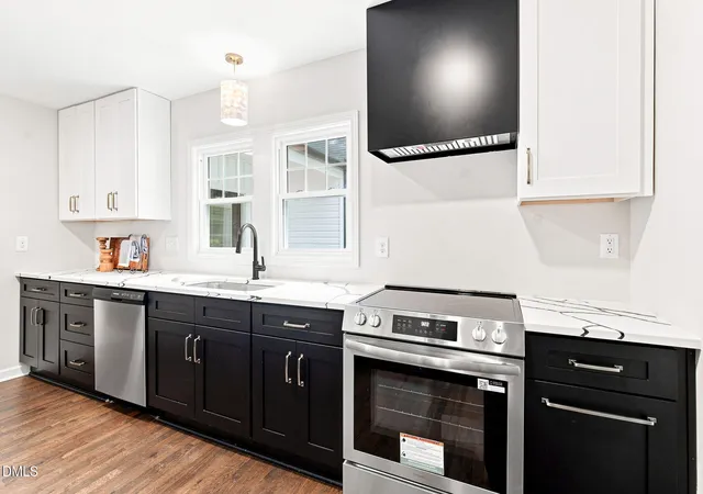 5th image of 3734 E Lee St, Greensboro, NC 27406 | MLS# 10184851