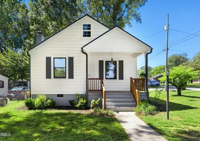 1st image of 119 Rayland St, Oxford, NC 27565 | MLS# 10185280