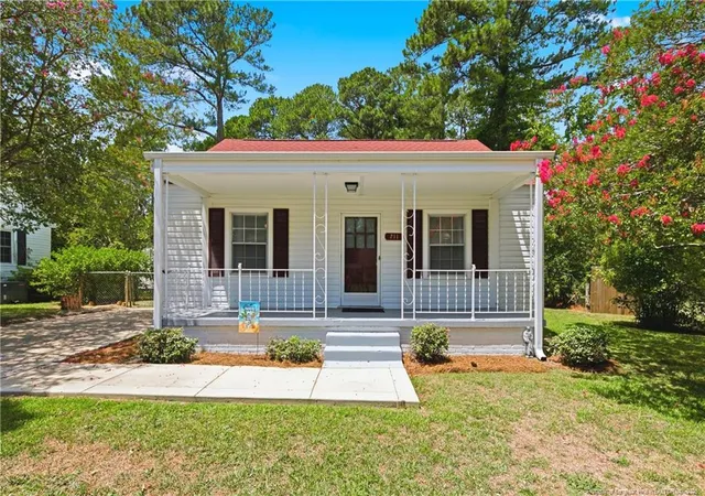 1st image of 211 Willborough Ave, Fayetteville, NC 28303 | MLS# 767020