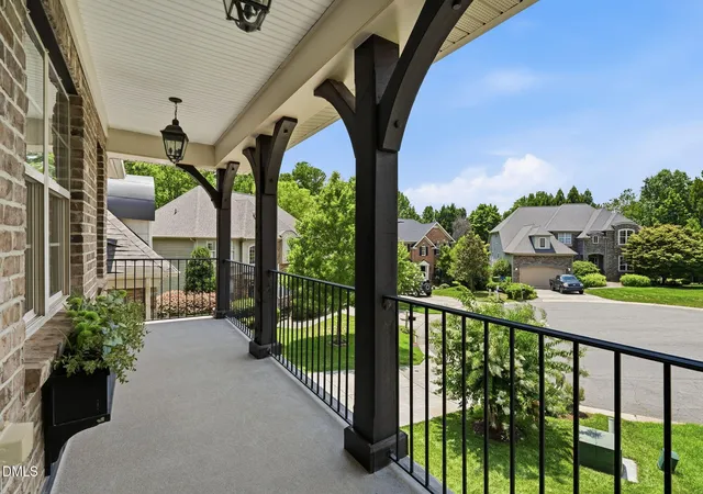 Photo 4 of Sale Pending at 8227 Cushing St, Raleigh, NC 27613 | MLS# 10184195 | Listing updated on 2026-08-25