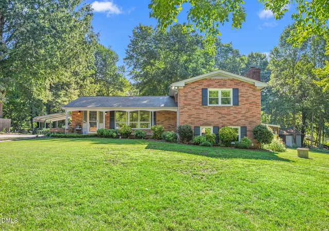 2nd image of 5220 Eastcrest Rd, Mc Leansville, NC 27301 | MLS# 10184281