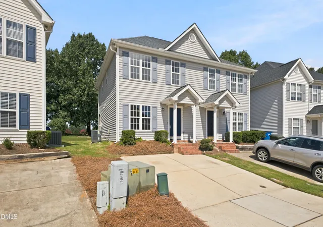 Photo 3 of Townhouse for sale at 2125 Ventana Ln, Raleigh, NC 27604 | MLS# 10185219 | Listing updated on 2026-09-04