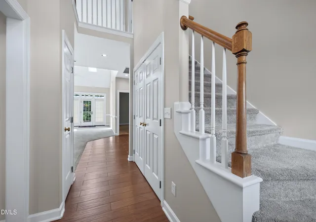 Photo 4 of Sale Pending at 1641 Shepherds Glade Dr, Apex, NC 27523 | MLS# 10184558 | Listing updated on 2026-08-24