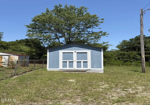 5th image of 125 Dark Wood Dr, Spring Lake, NC 28390 | MLS# 10184182
