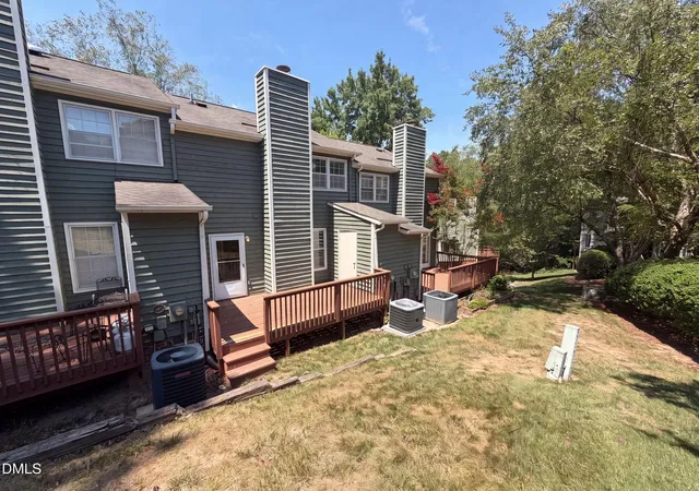 15th image of 102 Old Maple Ln, Durham, NC 27713 | MLS# 10184038
