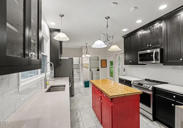 Photo 3 of Single family home for sale at 72 Hood Rd, Lumberton, NC 28358 | MLS# 10184056 | Listing updated on 2026-09-05