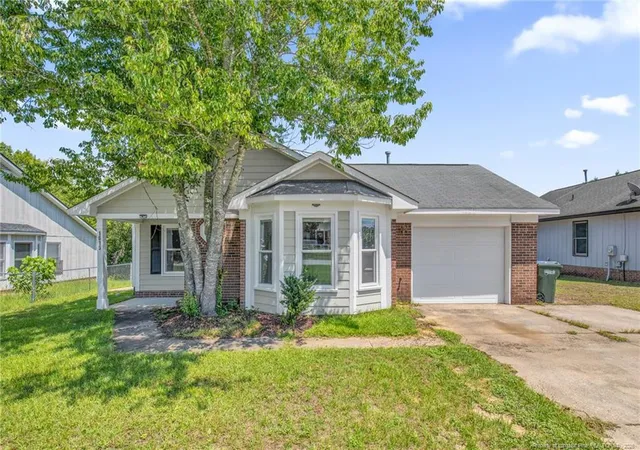 Photo 1 of Single family home for sale at 1615 Winnabow Dr, Fayetteville, NC 28304 | MLS# 767031 | Listing updated on 2026-08-05
