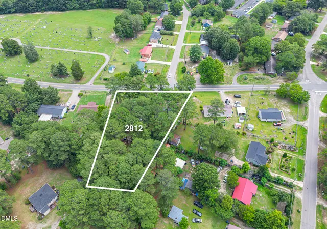 Photo 2 of Single family home for sale at 2812 Cemetery Rd, Sanford, NC 27332 | MLS# 10184075 | Listing updated on 2026-08-03